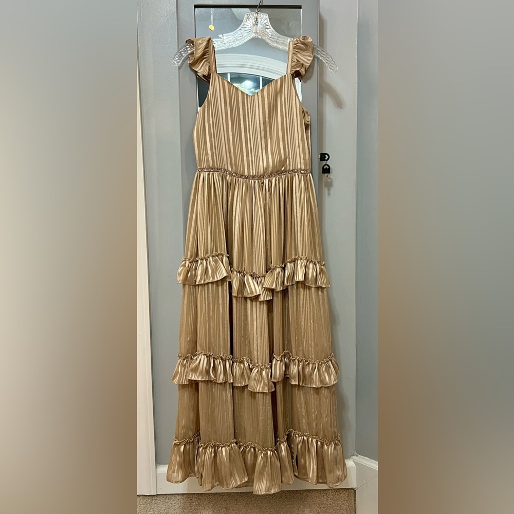 Girls dress